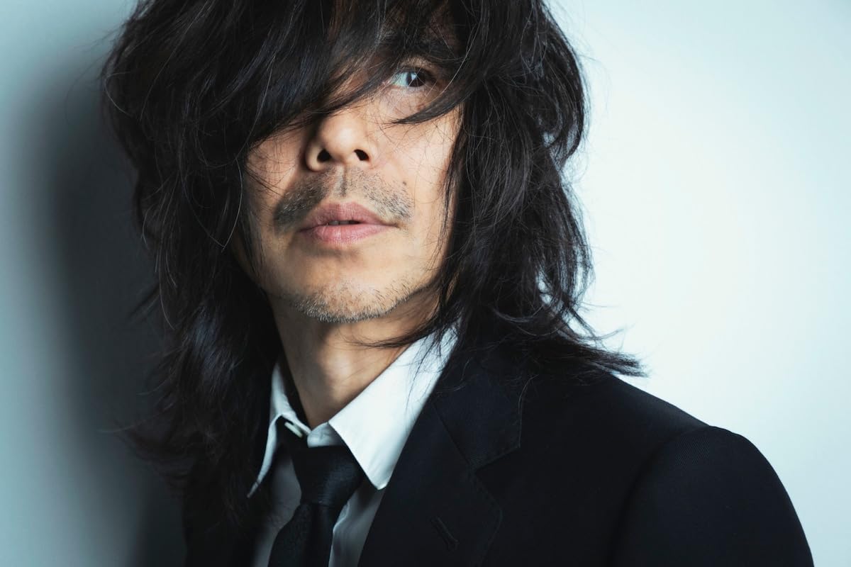 Amazon.co.jp: 【限定特典あり】 宮本浩次 I AM HERO (初回限定